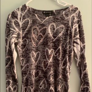 Long sleeve tee shirt